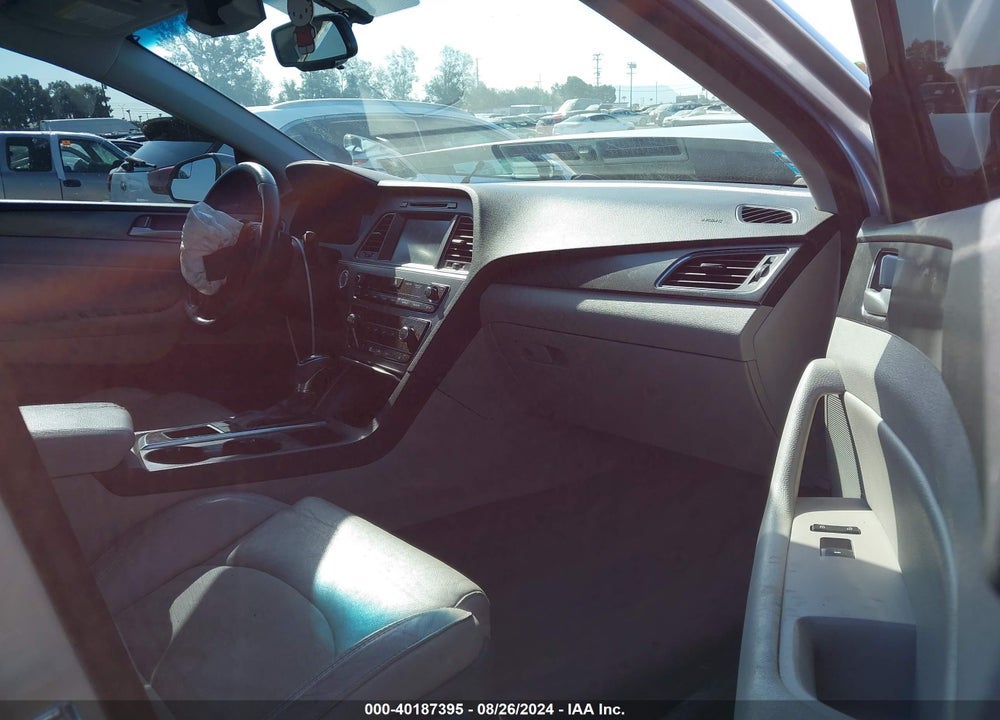 2017 HYUNDAI SONATA SPORT VIN: 5NPE34AF4HH526458