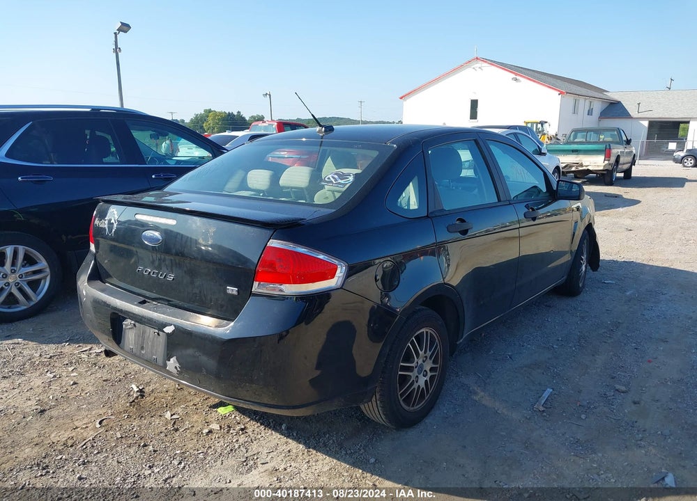 2011 FORD FOCUS SE VIN: 1FAHP3FN7BW168873