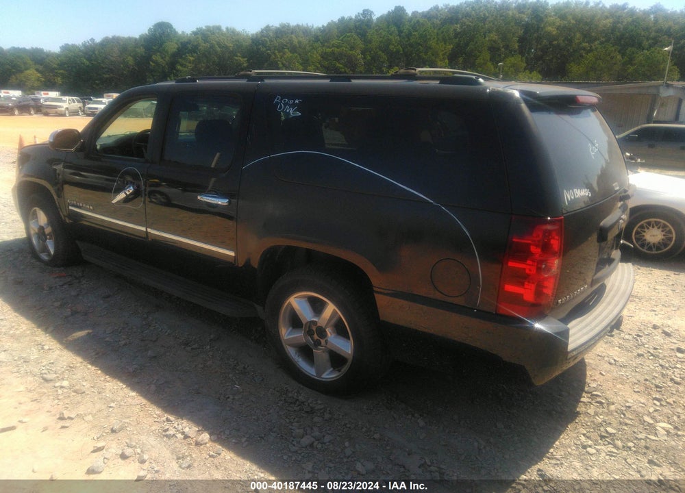 2011 CHEVROLET SUBURBAN 1500 LTZ VIN: 1GNSCKE06BR101960