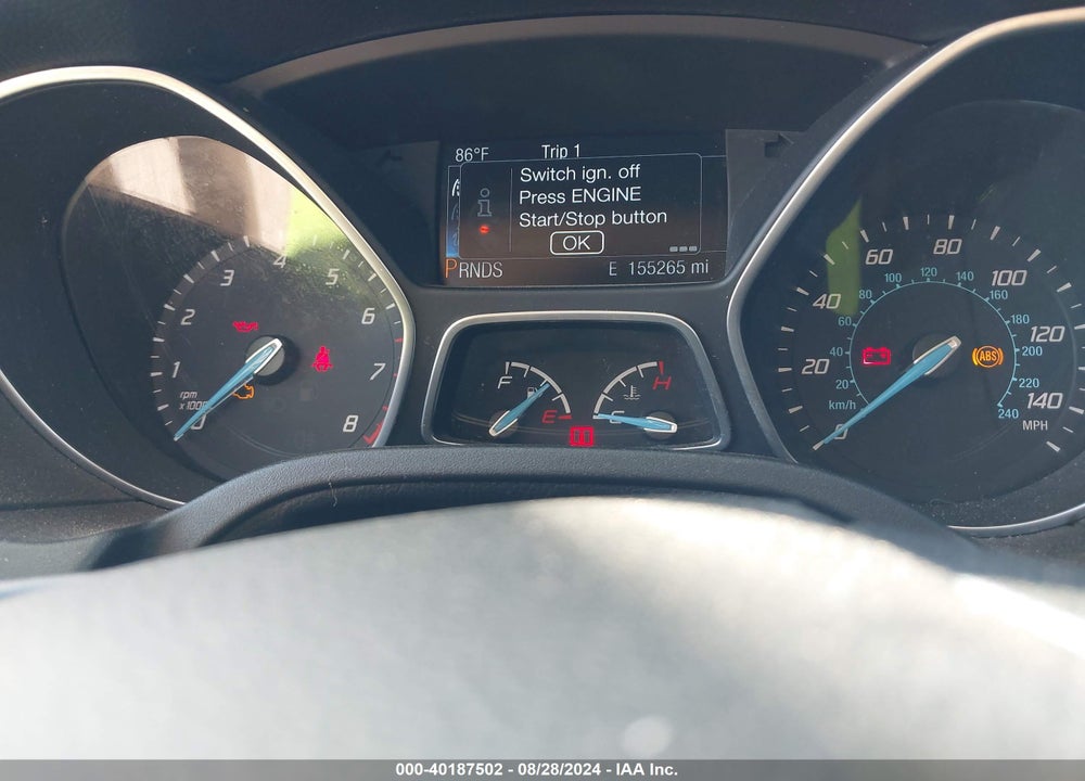 2014 FORD FOCUS TITANIUM VIN: 1FADP3N25EL420065