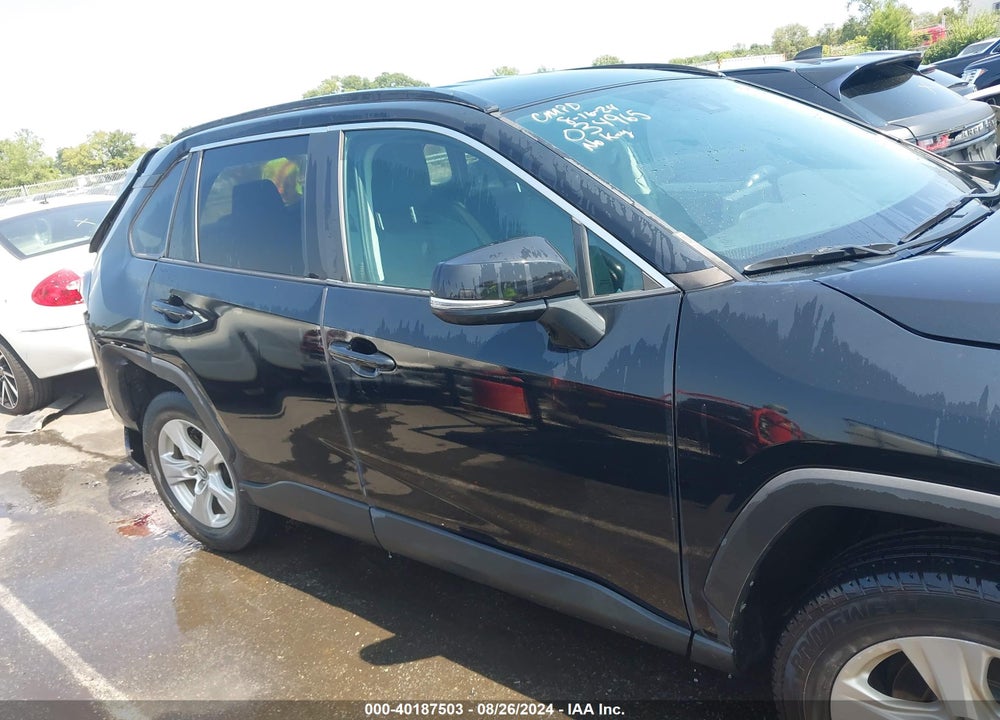 2020 TOYOTA RAV4 XLE VIN: 2T3W1RFV1LC034965