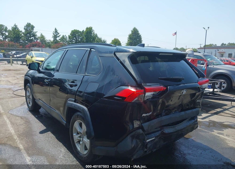 2020 TOYOTA RAV4 XLE VIN: 2T3W1RFV1LC034965