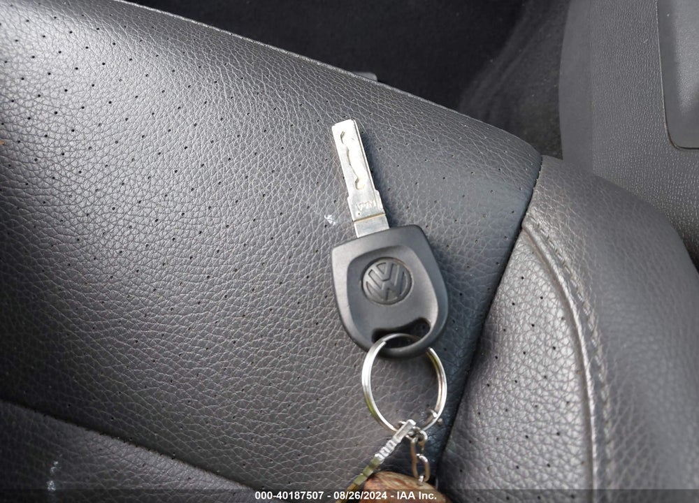 2008 VOLKSWAGEN JETTA SE/SEL VIN: 3VWRZ71K58M004086