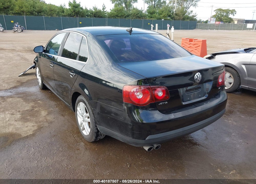2008 VOLKSWAGEN JETTA SE/SEL VIN: 3VWRZ71K58M004086
