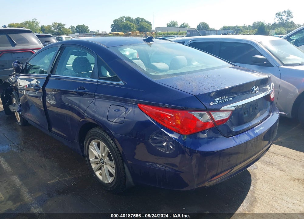 2013 HYUNDAI SONATA GLS VIN: 5NPEB4AC2DH539938