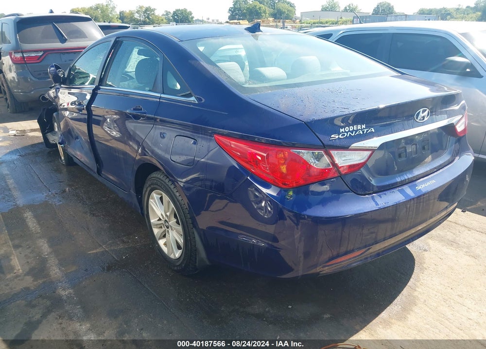 2013 HYUNDAI SONATA GLS VIN: 5NPEB4AC2DH539938
