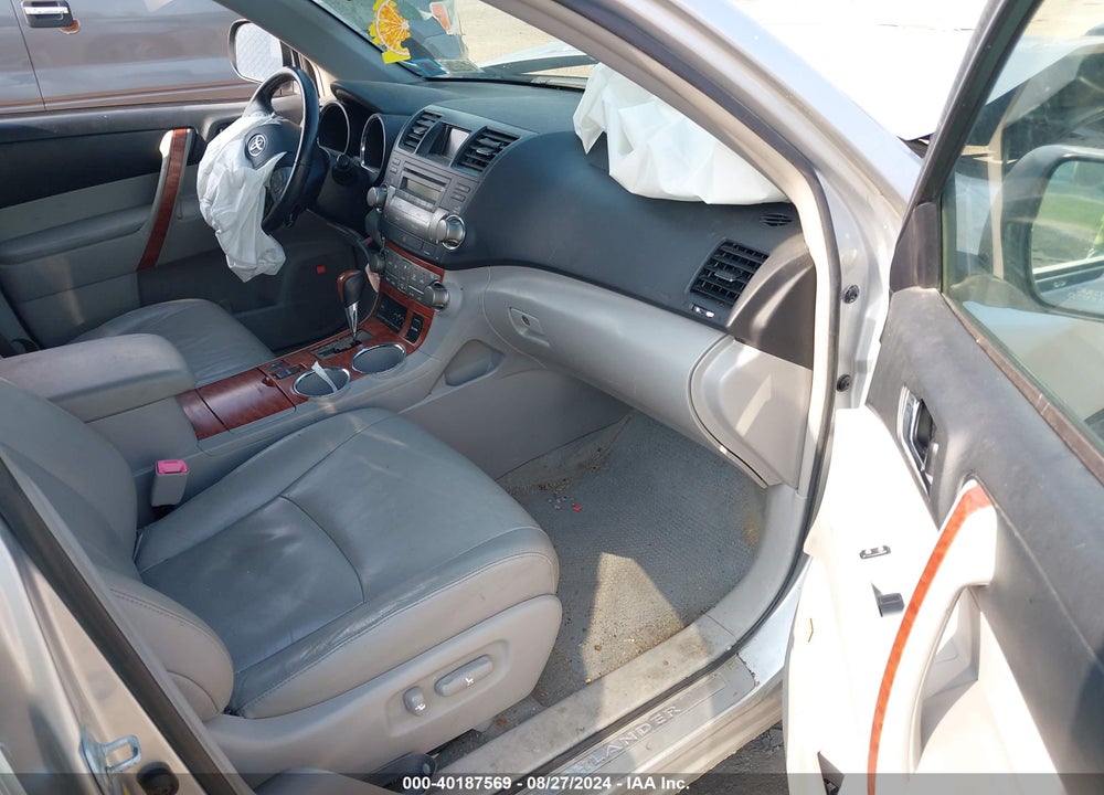 2009 TOYOTA HIGHLANDER LIMITED VIN: JTEES42A192114048