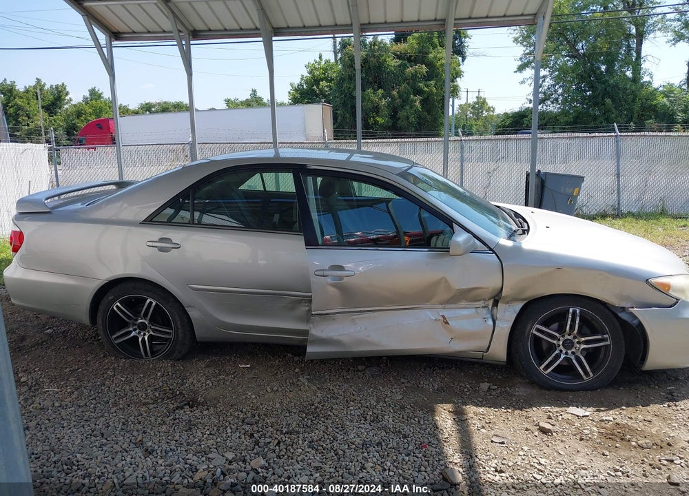 2005 TOYOTA CAMRY LE VIN: 4T1BE32K45U615687