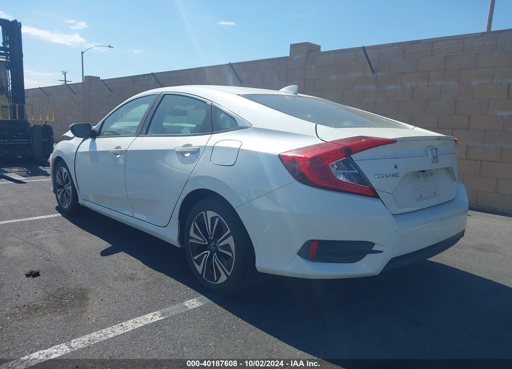 2017 HONDA CIVIC EX-L VIN: 2HGFC1F71HH654977