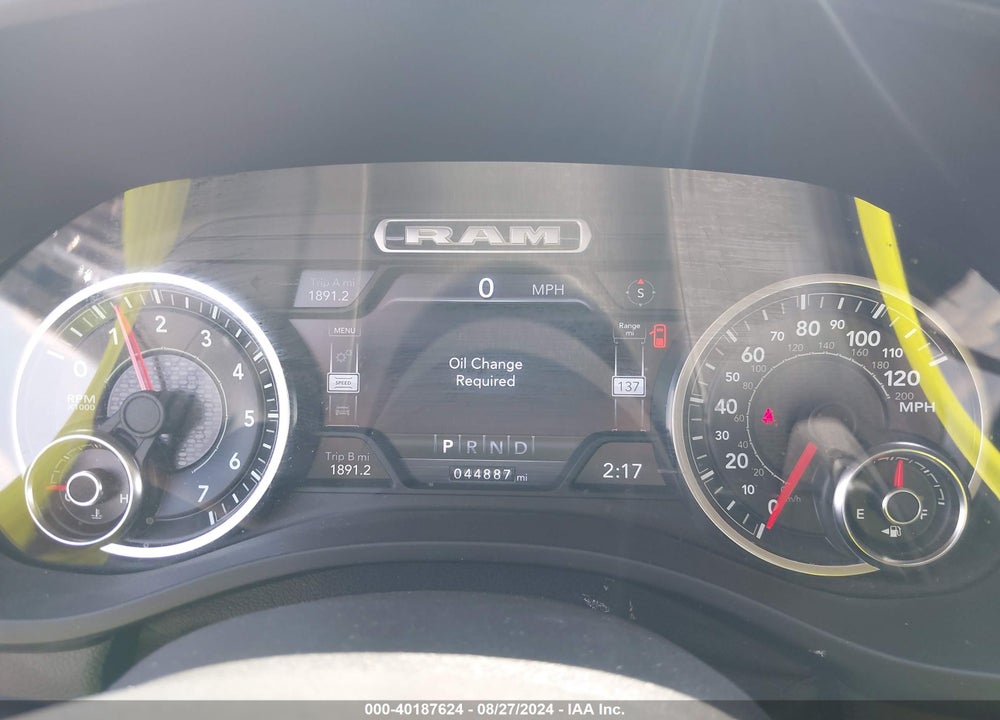 2019 RAM 1500 LAIE  4X2 5'7 BOX VIN: 1C6RREJTXKN604865