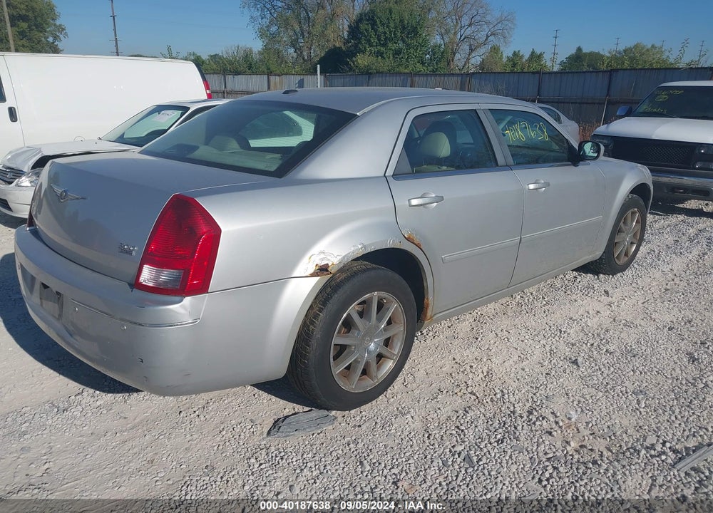 2007 CHRYSLER 300 TOURING VIN: 2C3KK53G17H657778