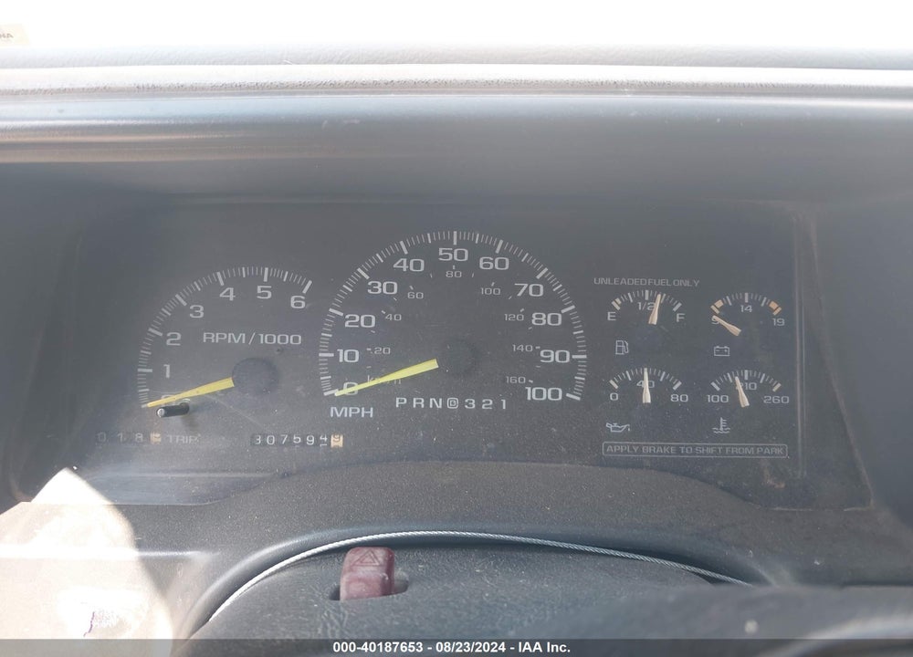 1999 CHEVROLET K2500 VIN: 1GCGK23R5XF017706