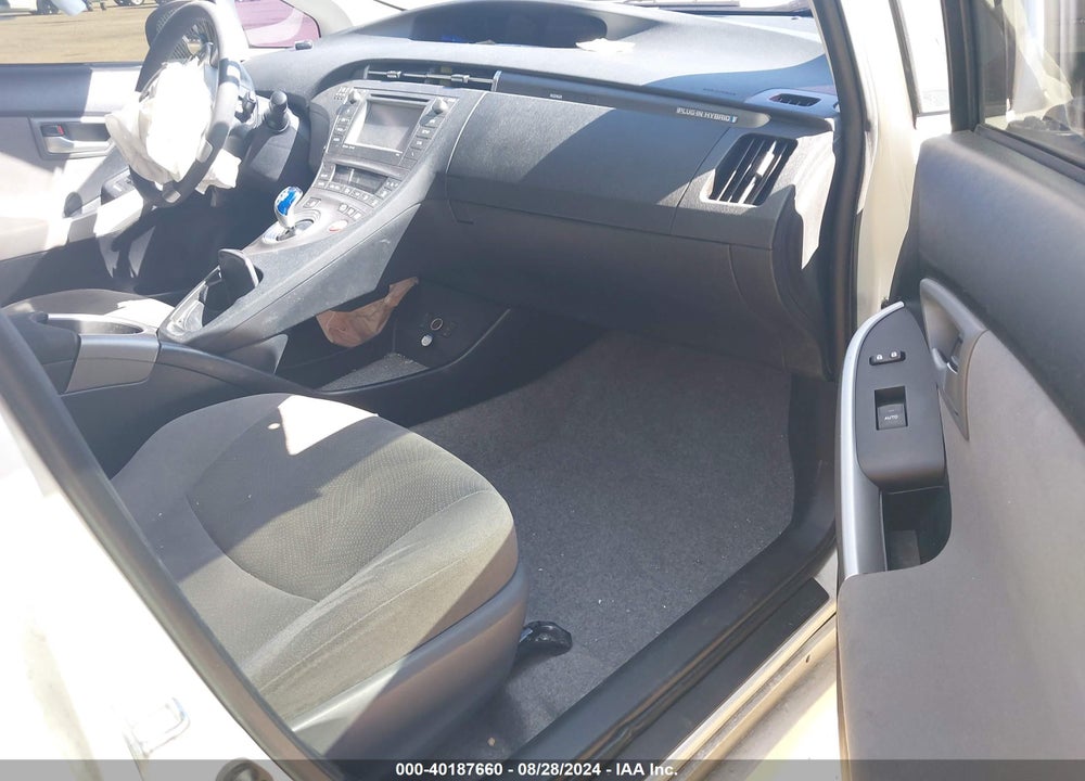 2014 TOYOTA PRIUS PLUG-IN VIN: JTDKN3DP9E3062229
