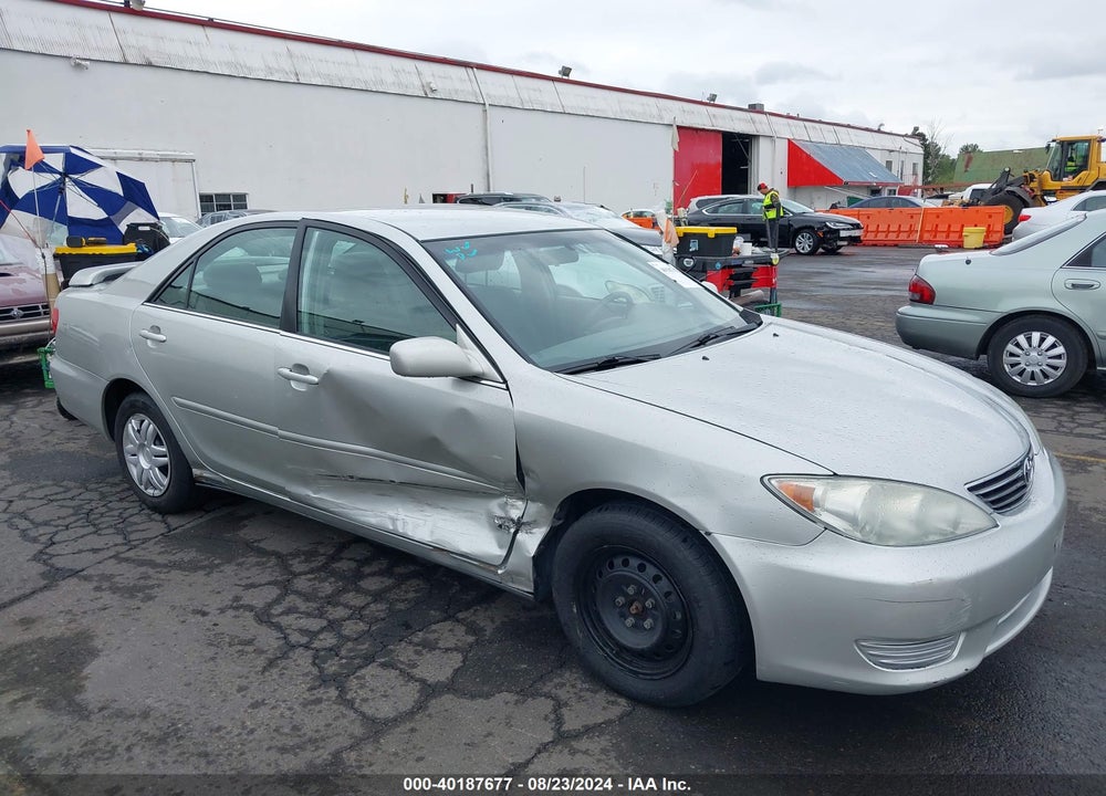 2005 TOYOTA CAMRY LE VIN: 4T1BE32K75U103969
