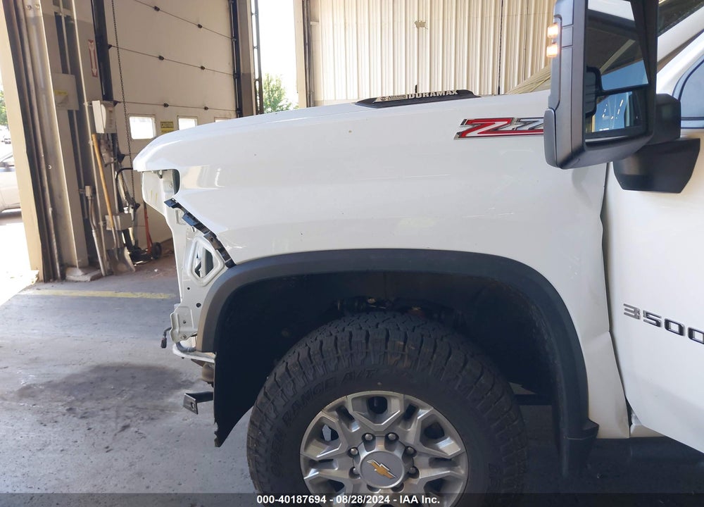2024 CHEVROLET SILVERADO 3500HD LT VIN: 1GC4YTEY7RF103923