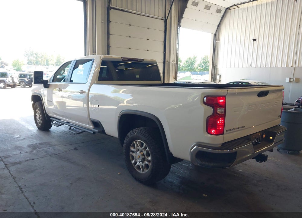 2024 CHEVROLET SILVERADO 3500HD LT VIN: 1GC4YTEY7RF103923