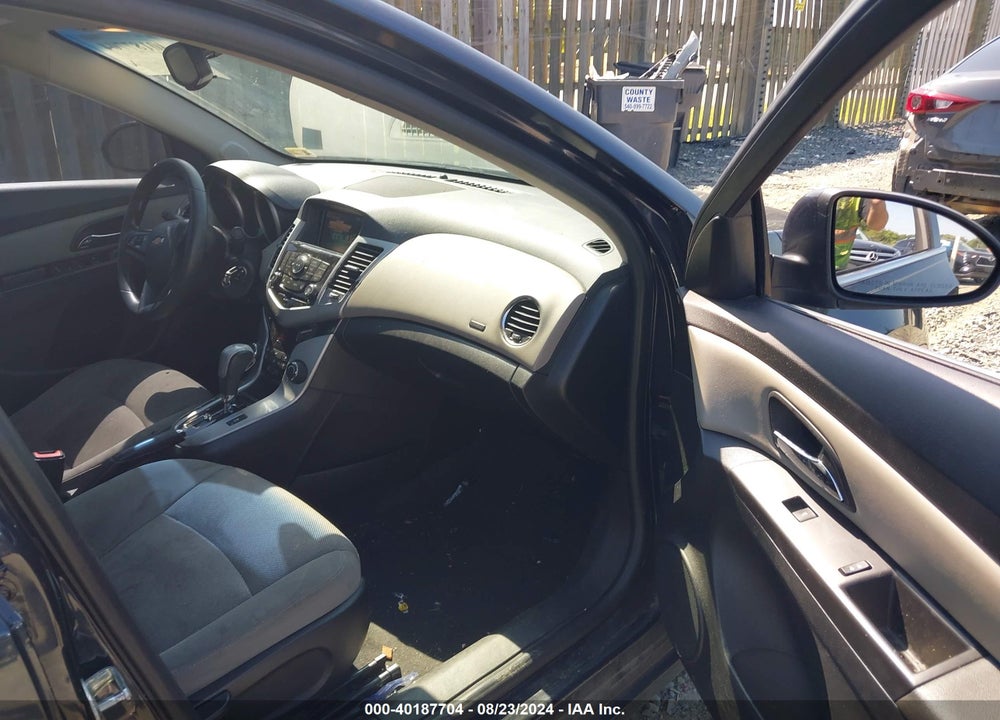 2015 CHEVROLET CRUZE 1LT AUTO VIN: 1G1PC5SB5F7292609