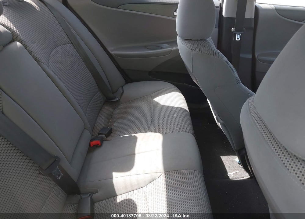 2011 HYUNDAI SONATA GLS VIN: 5NPEB4AC0BH043145