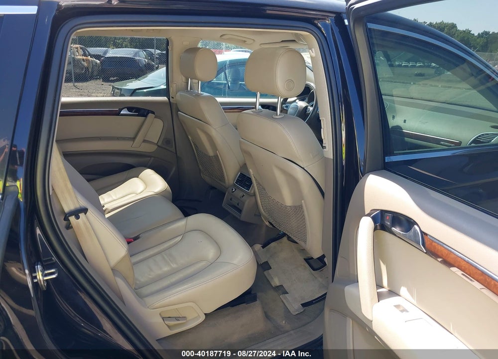 2010 AUDI Q7 3.6 PREMIUM VIN: WA1CYAFE1AD005534