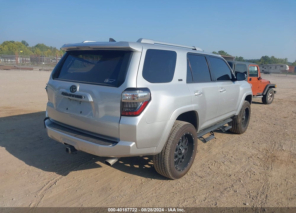 2018 TOYOTA 4RUNNER SR5 VIN: JTEBU5JRXJ5513540