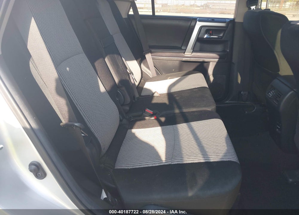 2018 TOYOTA 4RUNNER SR5 VIN: JTEBU5JRXJ5513540