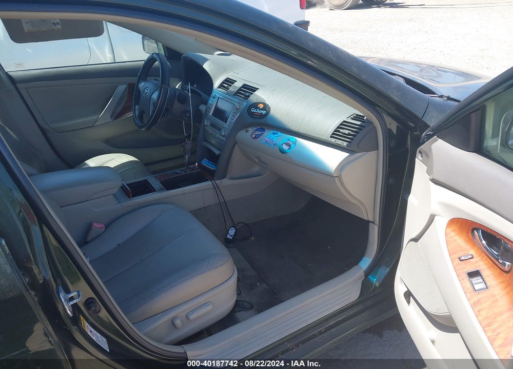 2011 TOYOTA CAMRY XLE VIN: 4T1BF3EKXBU720366