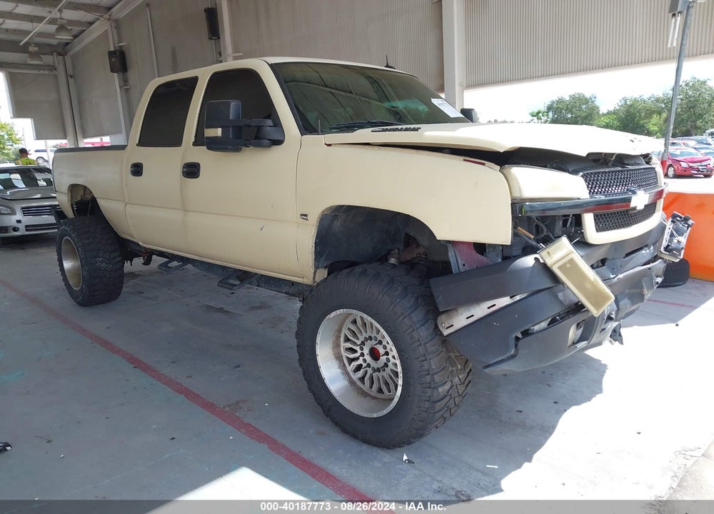 2003 CHEVROLET SILVERADO 2500HD LT VIN: 1GCHK23133F111625