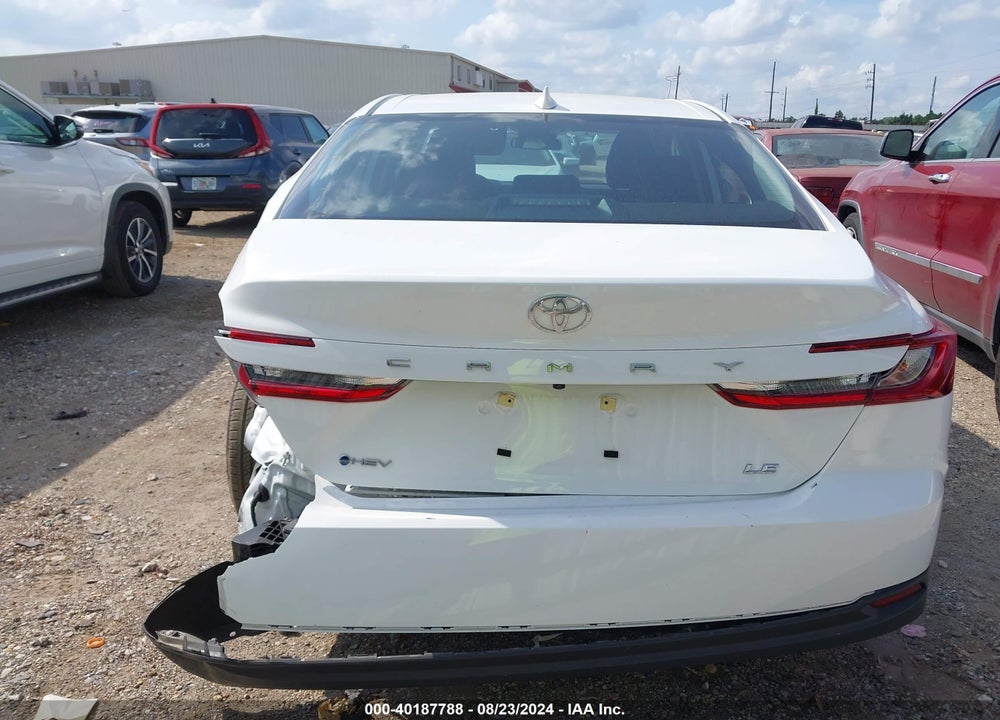 2025 TOYOTA CAMRY LE VIN: 4T1DAACK5SU022536