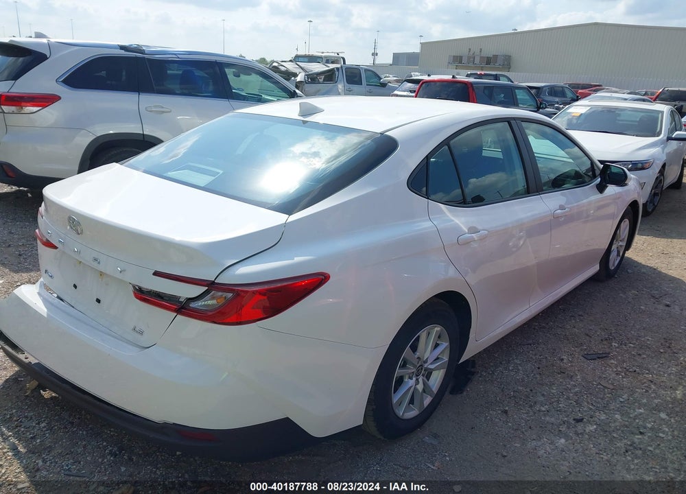 2025 TOYOTA CAMRY LE VIN: 4T1DAACK5SU022536