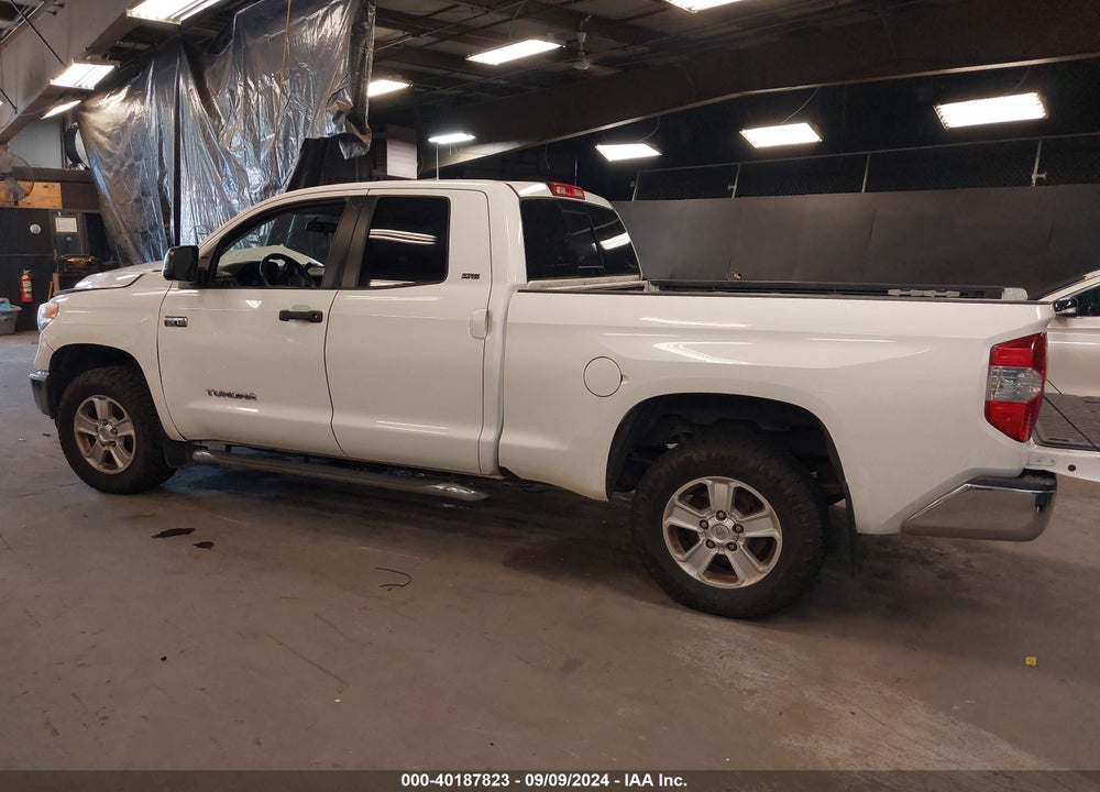 2017 TOYOTA TUNDRA SR5 5.7L V8 VIN: 5TFUY5F14HX624703