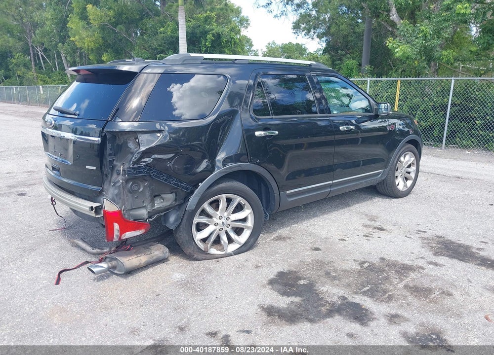 2015 FORD EXPLORER XLT VIN: 1FM5K7D85FGB15665