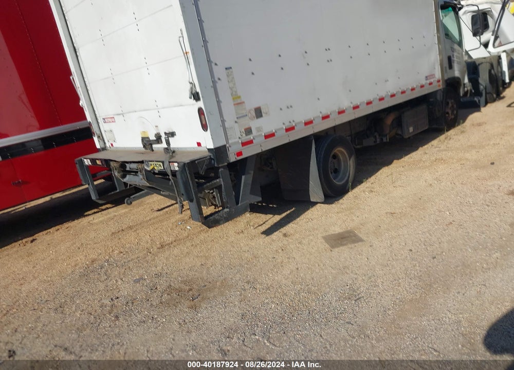 2017 ISUZU NPR HD DSL REG AT VIN: JALC4W162H7000526