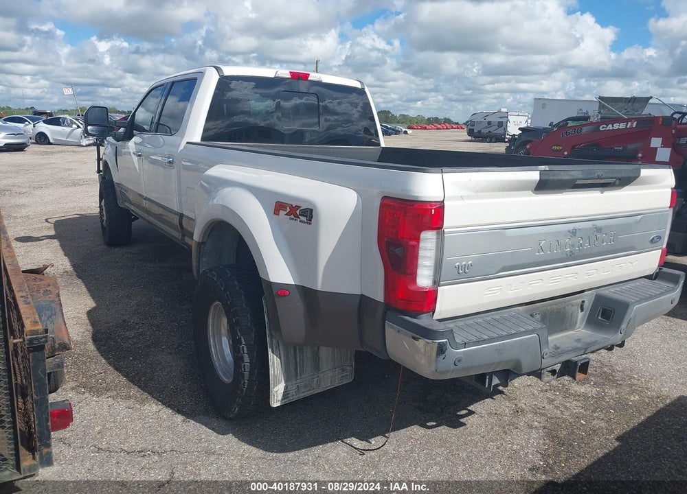 2017 FORD F-350 KING RANCH VIN: 1FT8W3DT0HED23339