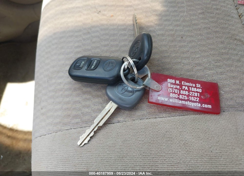 2006 TOYOTA COROLLA LE VIN: 2T1BR30E36C664299