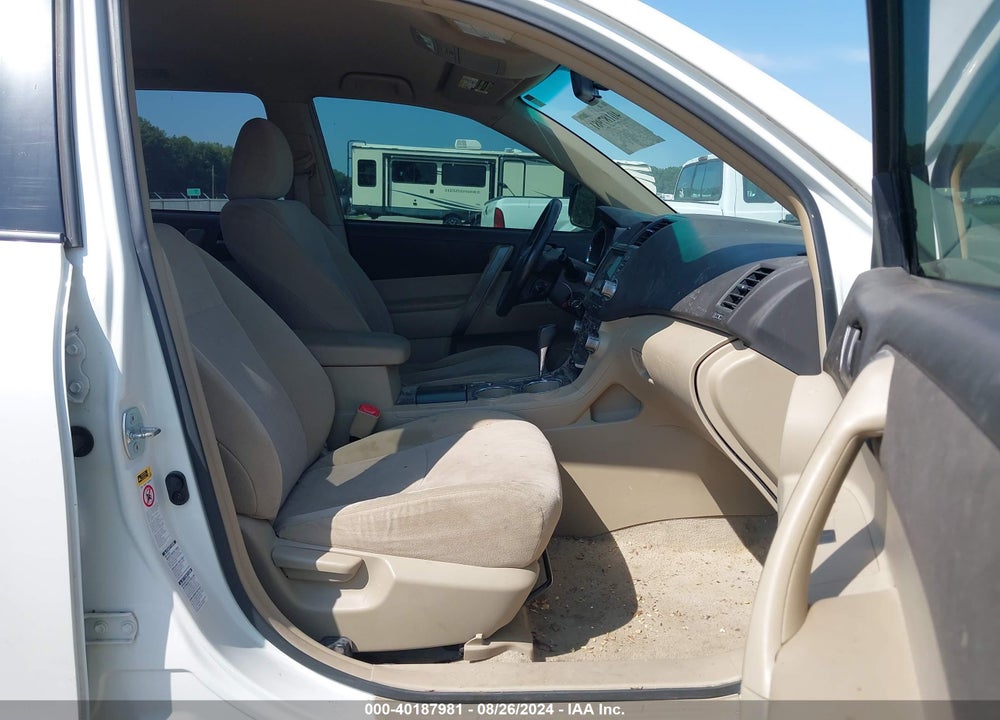 2010 TOYOTA HIGHLANDER SPORT V6 VIN: 5TDEK3EH0AS004094