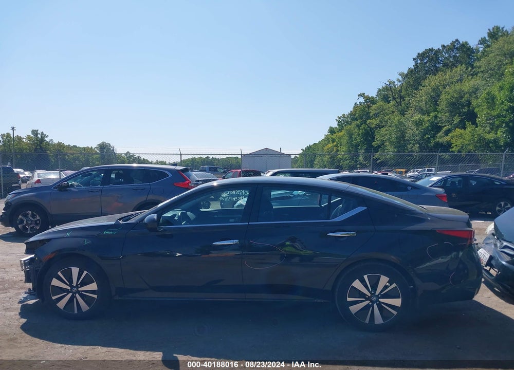 2022 NISSAN ALTIMA SV FWD VIN: 1N4BL4DVXNN346201