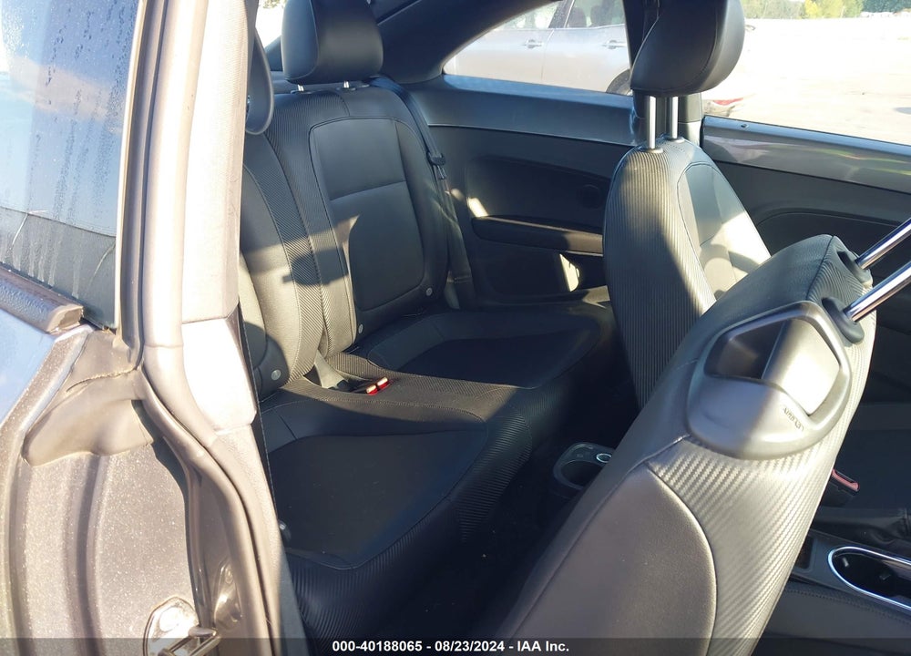 2012 VOLKSWAGEN BEETLE 2.5L VIN: 3VWJP7AT6CM659622