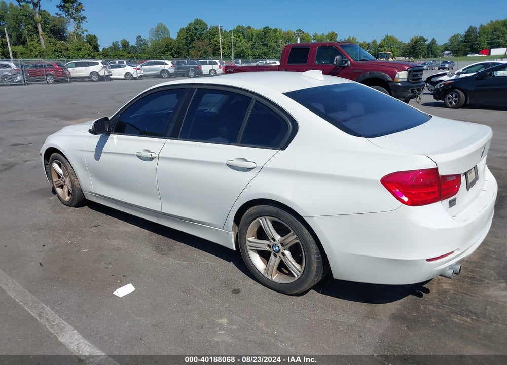 2013 BMW 328I VIN: WBA3A5C54DF601961