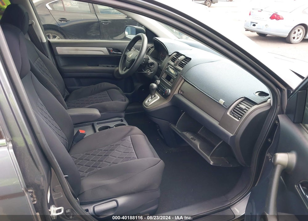2011 HONDA CR-V LX VIN: 5J6RE3H38BL038547
