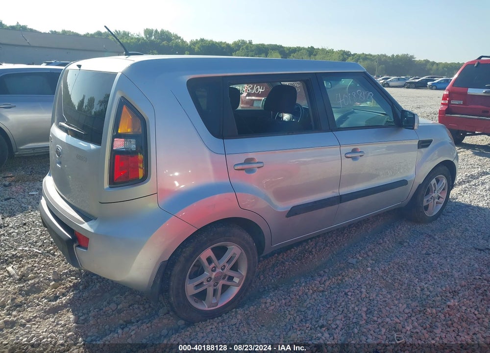 2011 KIA SOUL VIN: KNDJT2A26B7261067