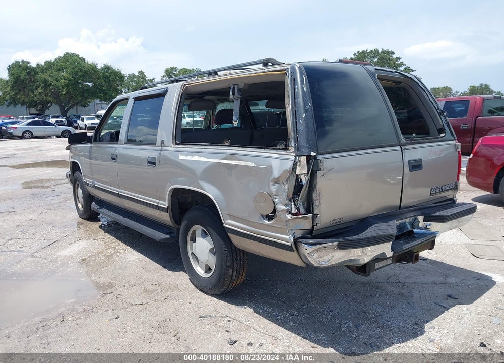 1999 CHEVROLET SUBURBAN 1500 LT VIN: 3GNFK16R7XG259548