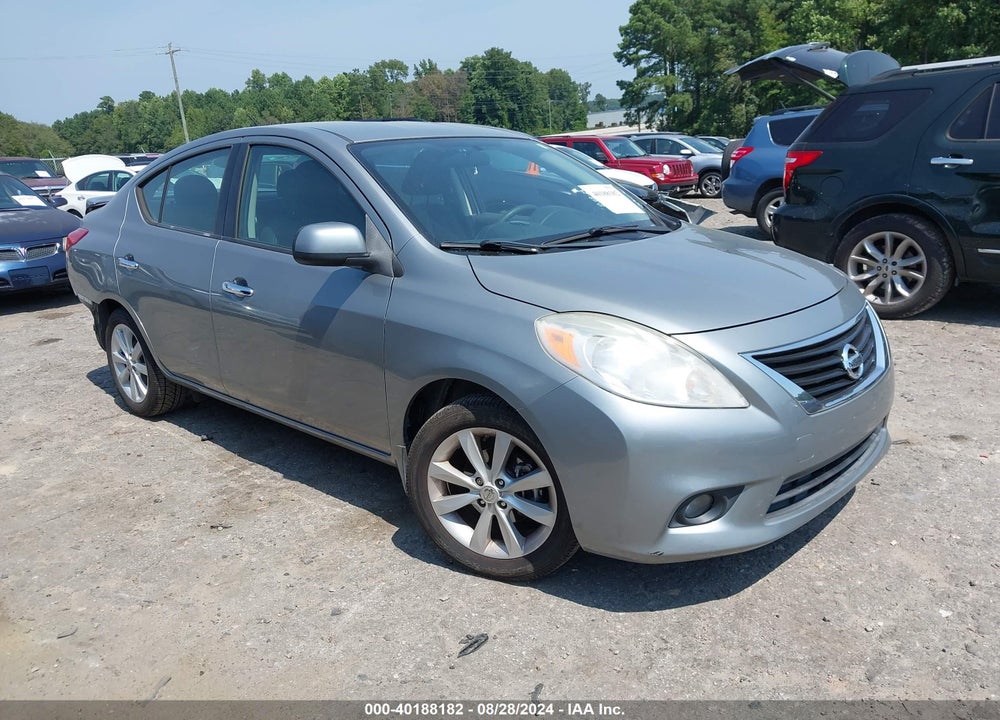 2014 NISSAN VERSA 1.6 SL VIN: 3N1CN7AP6EL876152