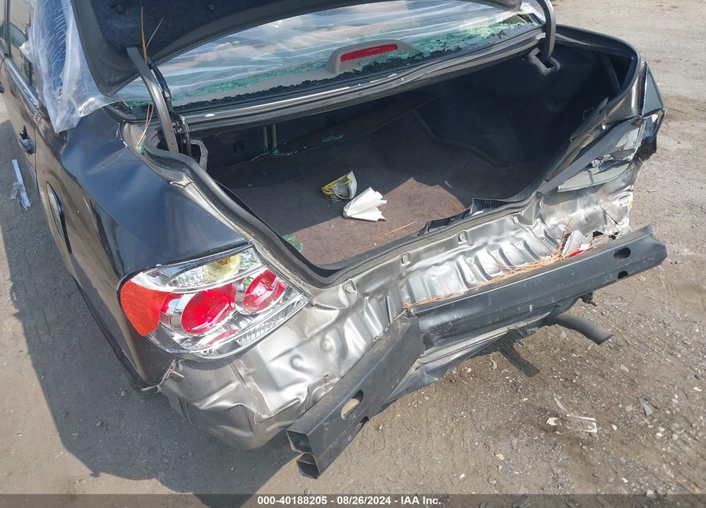 2005 TOYOTA CAMRY LE VIN: 4T1BE32K35U606527