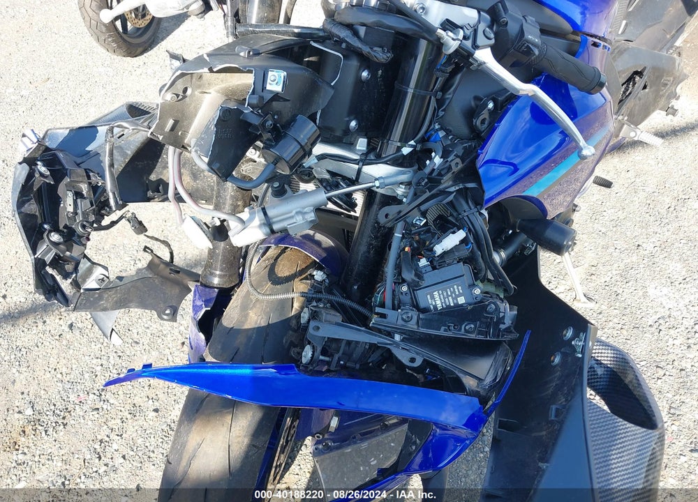 2024 YAMAHA YZFR1 VIN: JYARN66E9RA004243