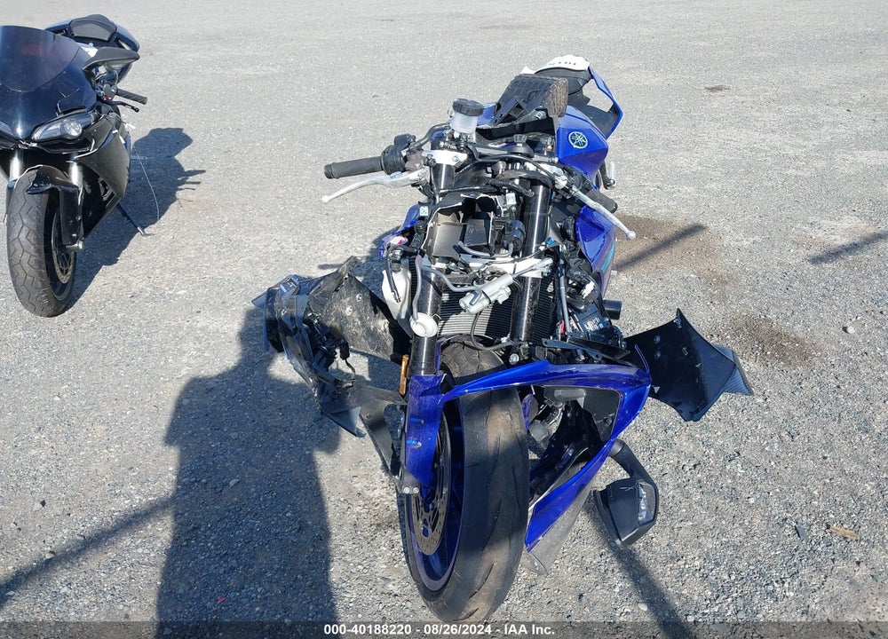 2024 YAMAHA YZFR1 VIN: JYARN66E9RA004243