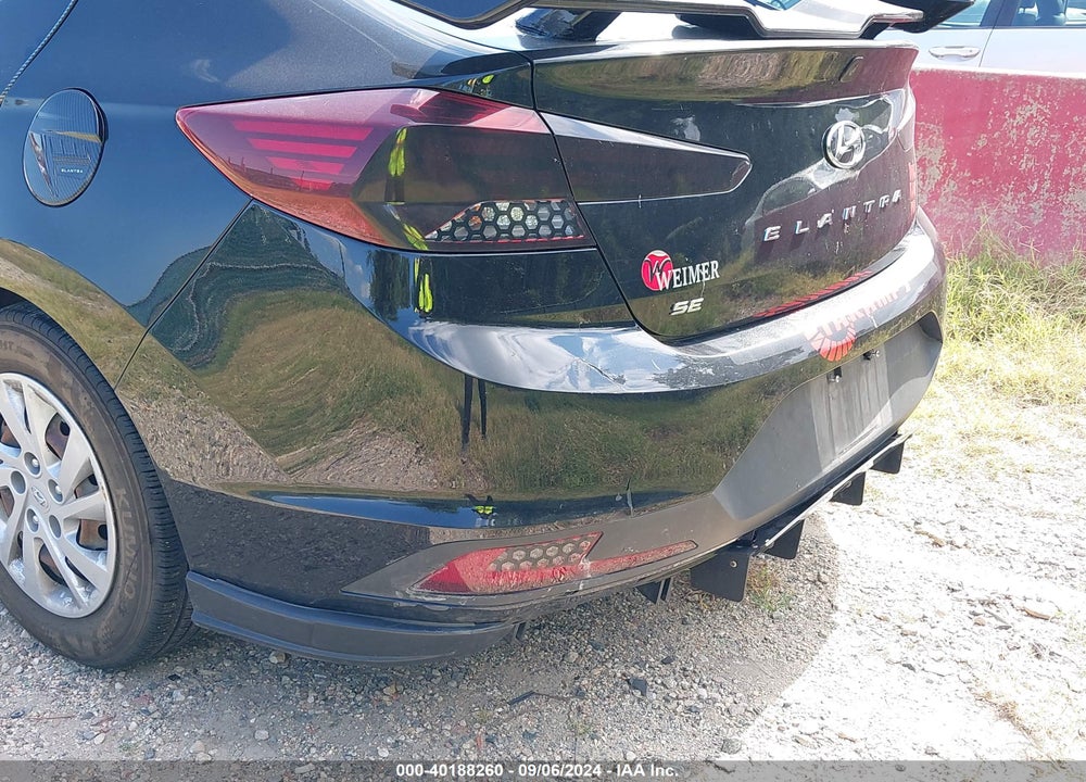 2020 HYUNDAI ELANTRA SE VIN: 5NPD74LF4LH531133