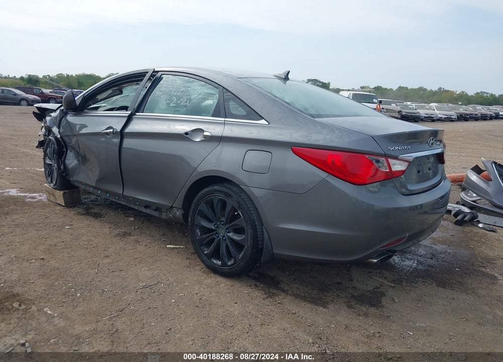2011 HYUNDAI SONATA VIN: 5NPEC4AC8BH146777