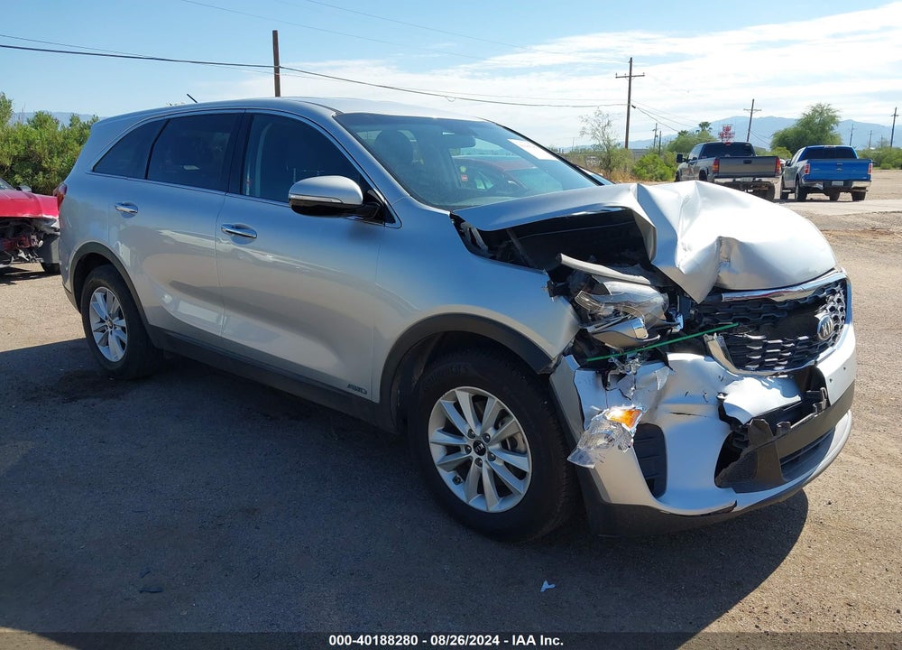 2019 KIA SORENTO 3.3L LX VIN: 5XYPGDA52KG564340