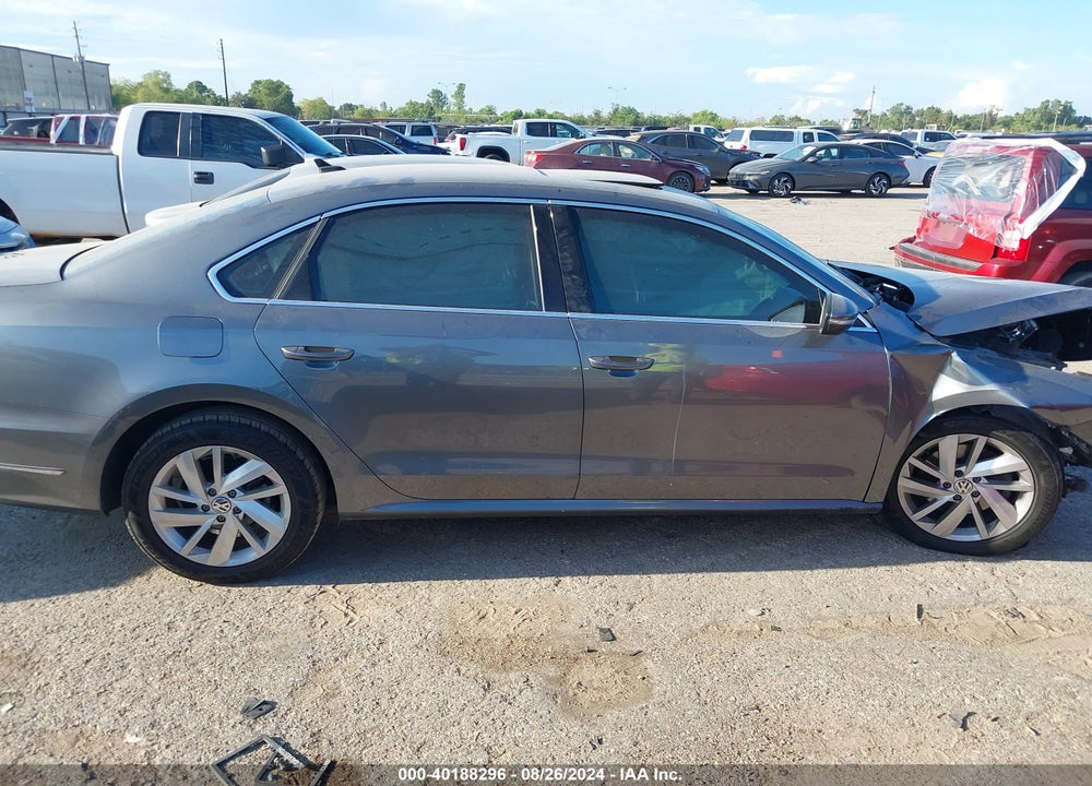 2018 VOLKSWAGEN PASSAT 2.0T SE VIN: 1VWBA7A37JC003465