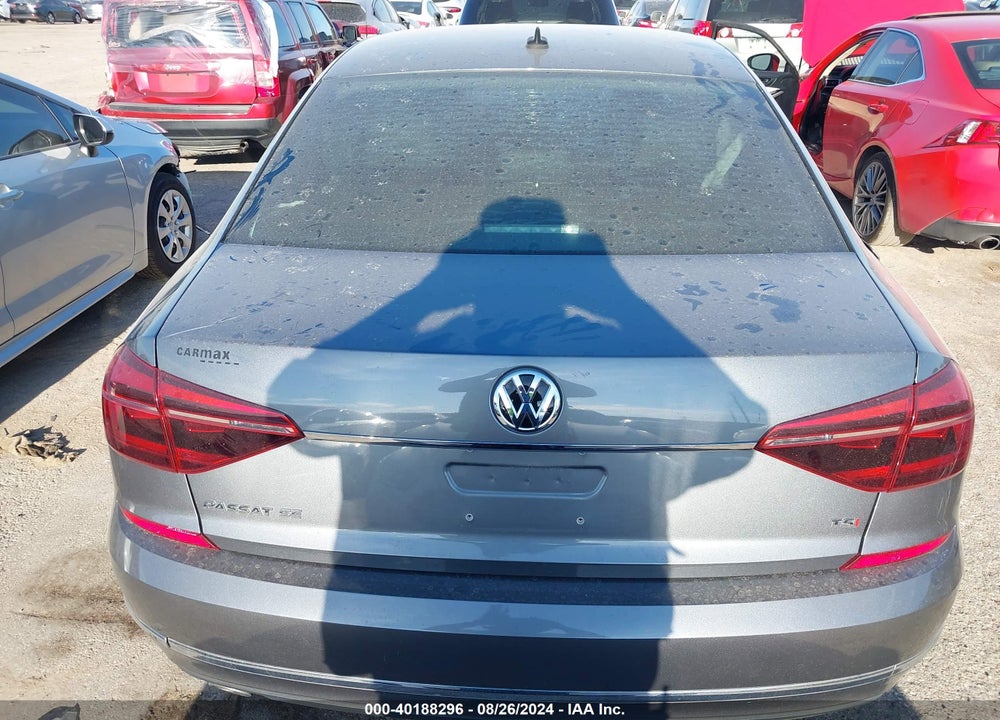 2018 VOLKSWAGEN PASSAT 2.0T SE VIN: 1VWBA7A37JC003465